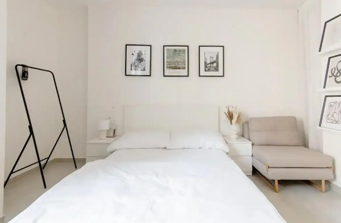 Cozy & New Studio Apartment Peace Sq. 布拉格